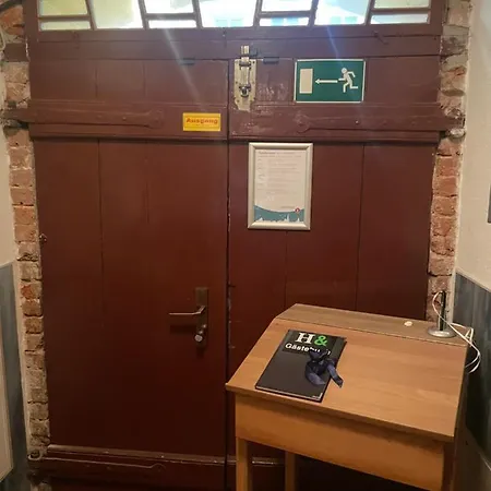 H&h Studio-apartments Im Zentrum Jedes Mit Kuechenzeilen - 24h Check In 3* Greifswald