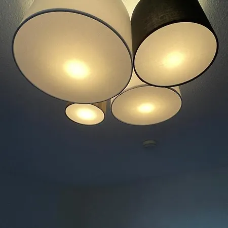 H&h Studio-apartments Im Zentrum Jedes Mit Kuechenzeilen - 24h Check In 3*