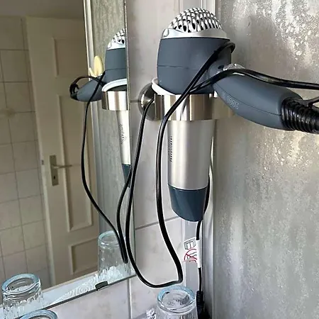H&h Studio-apartments Im Zentrum Jedes Mit Kuechenzeilen - 24h Check In 3*